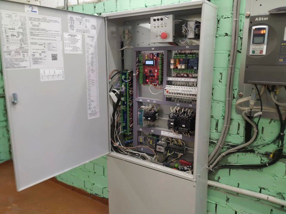 Очередную рабочую неделю начинаем с приемки лифтов после капремонта по региональной программе Очередную рабочую неделю начинаем с приемки лифтов после капремонта по региональной программе