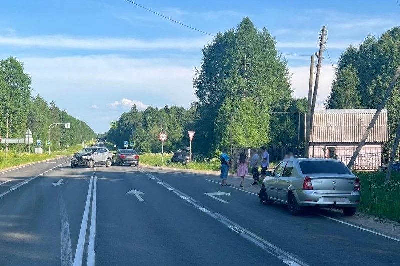 В Приморском округе полиция устанавливает обстоятельства серьёзного ДТП, в котором пострадали два человека, среди них — 4-летний ребёнок В Приморском округе полиция устанавливает обстоятельства серьёзного ДТП, в котором пострадали два человека, среди них — 4-летний ребёнок
