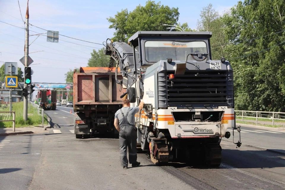Игорь Арсентьев: В Северодвинске начались дорожные работы в рамках содержания улично-дорожной сети Игорь Арсентьев: В Северодвинске начались дорожные работы в рамках содержания улично-дорожной сети