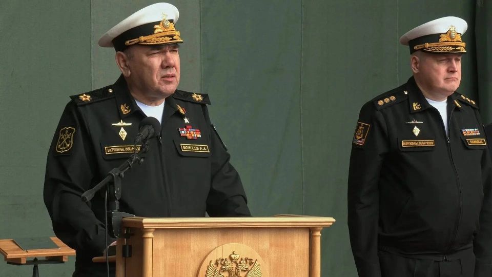 Игорь Арсентьев: Сегодня на предприятии ОСК Севмаш прошла торжественная закладка многоцелевого атомного подводного крейсера «Мурманск» проекта «ЯсеньМ» Игорь Арсентьев: Сегодня на предприятии ОСК Севмаш прошла торжественная закладка многоцелевого атомного подводного крейсера «Мурманск» проекта «ЯсеньМ»