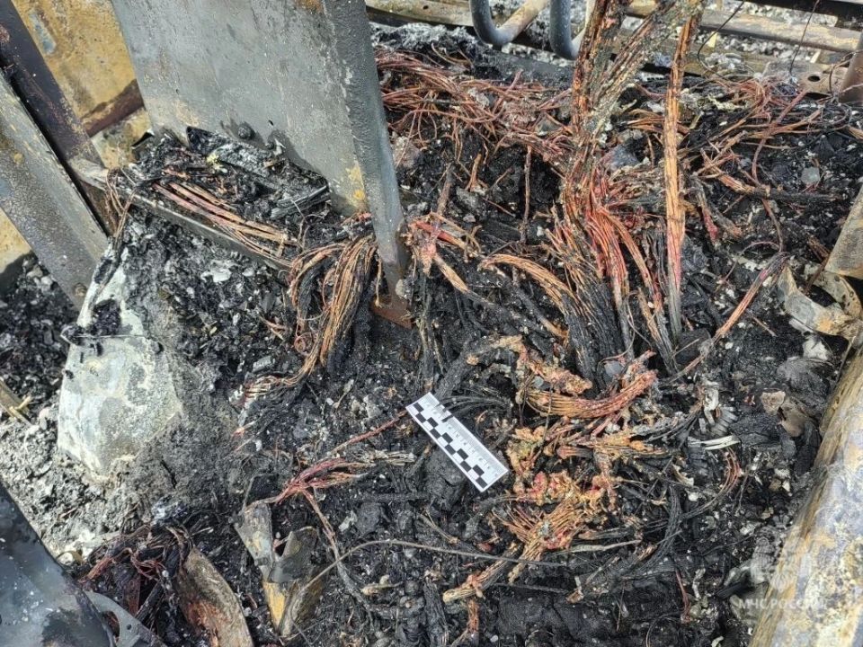 В Архангельске пожарные ликвидировали возгорание пассажирского автобуса В Архангельске пожарные ликвидировали возгорание пассажирского автобуса