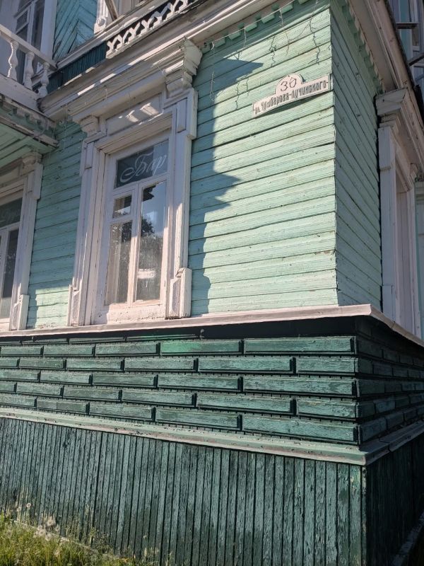 На Чумбаровке можно увидеть «деревянные кирпичи» На Чумбаровке можно увидеть «деревянные кирпичи»