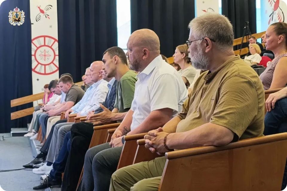 В Архангельской области в третий раз проходит патриотическая акция «Служу Отечеству» В Архангельской области в третий раз проходит патриотическая акция «Служу Отечеству»