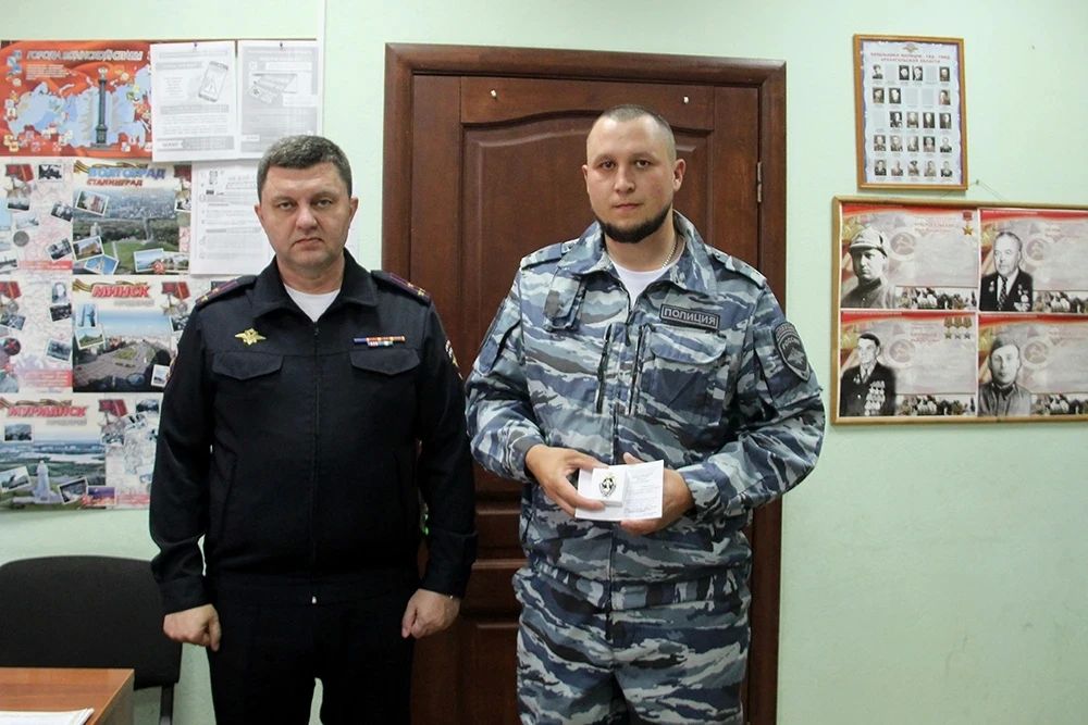 Заместитель начальника регионального УМВД – начальник полиции Алексей Кульченко поздравил сотрудников Центра кинологической службы с профессиональным праздником Заместитель начальника регионального УМВД – начальник полиции Алексей Кульченко поздравил сотрудников Центра кинологической службы с профессиональным праздником