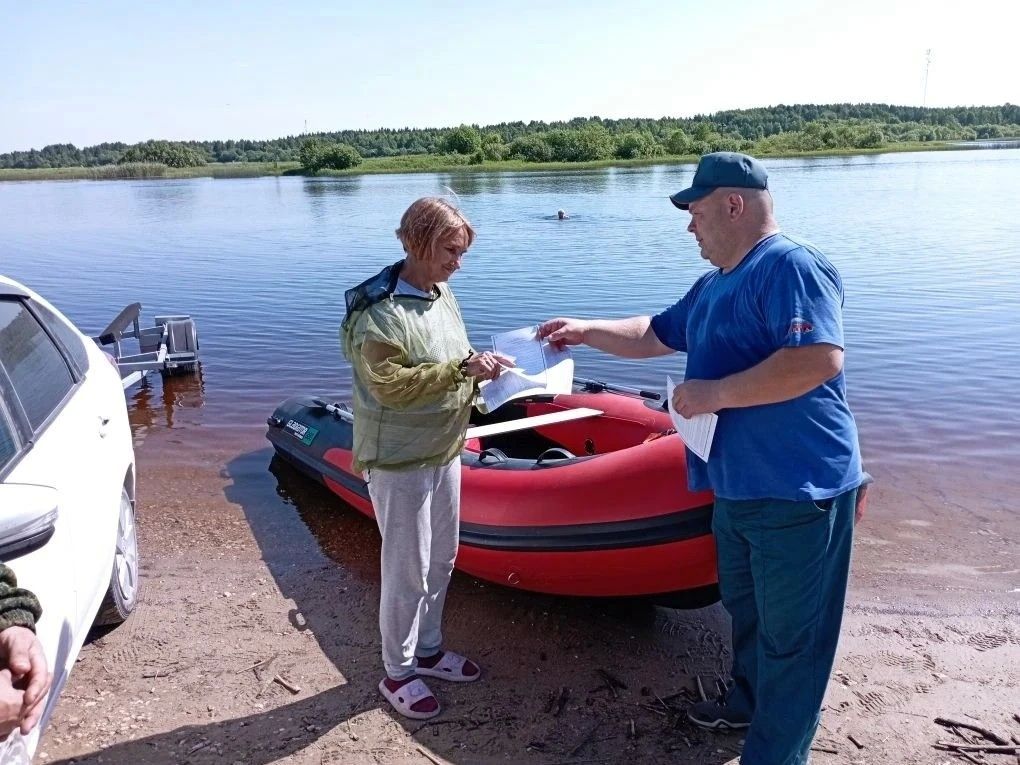 Безопасность у воды — в центре внимания сотрудников ГИМС Безопасность у воды — в центре внимания сотрудников ГИМС