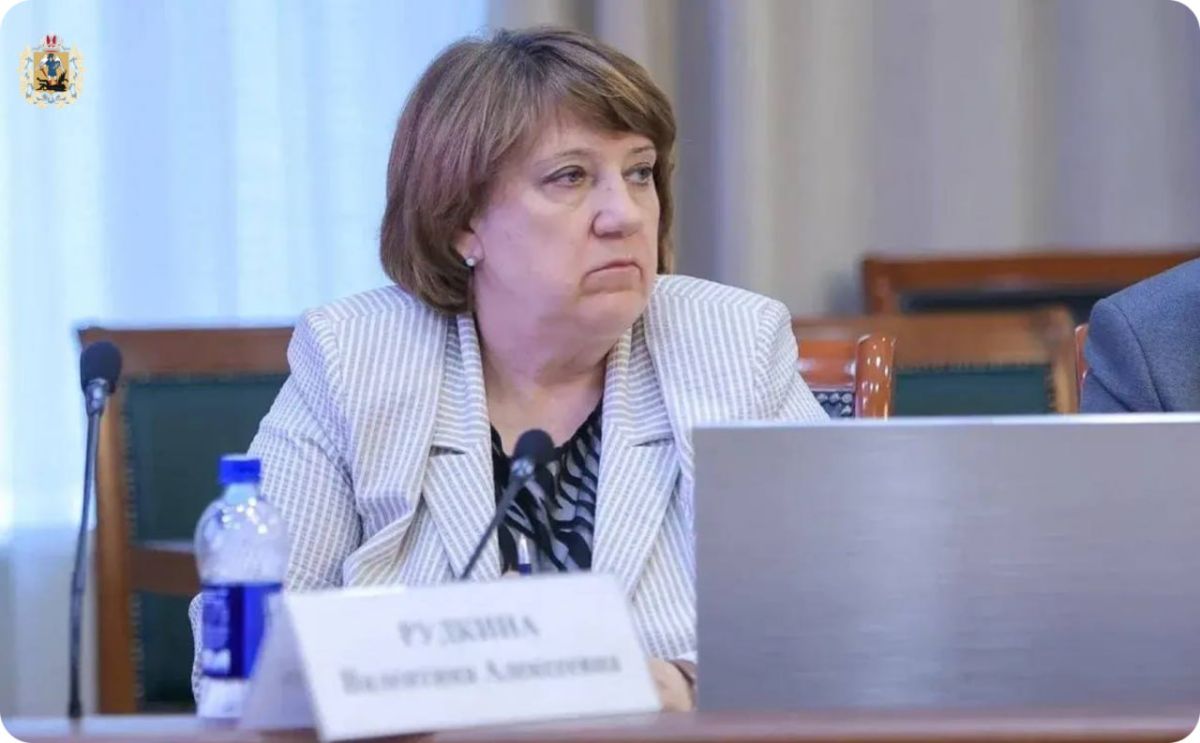 Губернатор Александр Цыбульский провел заседание координационного совета глав муниципалитетов Архангельской области Губернатор Александр Цыбульский провел заседание координационного совета глав муниципалитетов Архангельской области