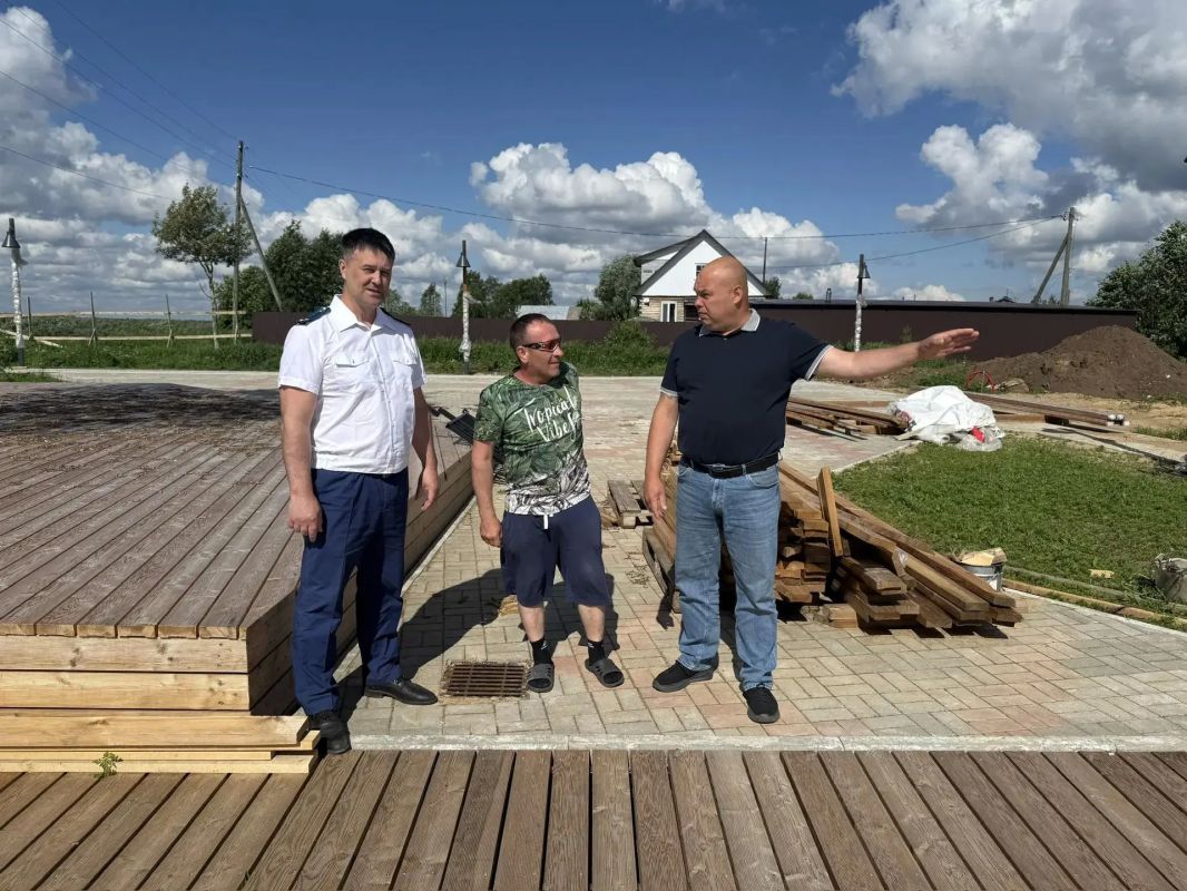 Прокуратурой Мезенского района продолжается надзорное сопровождение реализации национальных проектов и государственных программ Прокуратурой Мезенского района продолжается надзорное сопровождение реализации национальных проектов и государственных программ