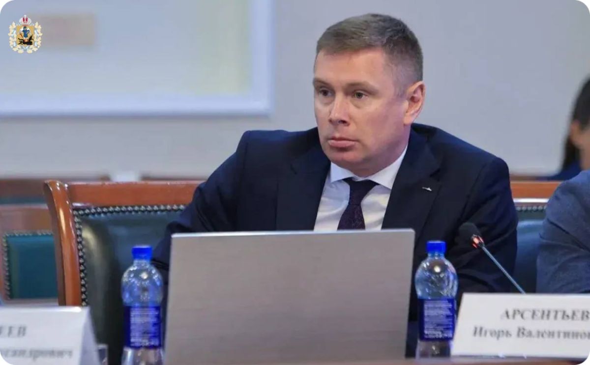 Губернатор Александр Цыбульский провел заседание координационного совета глав муниципалитетов Архангельской области Губернатор Александр Цыбульский провел заседание координационного совета глав муниципалитетов Архангельской области