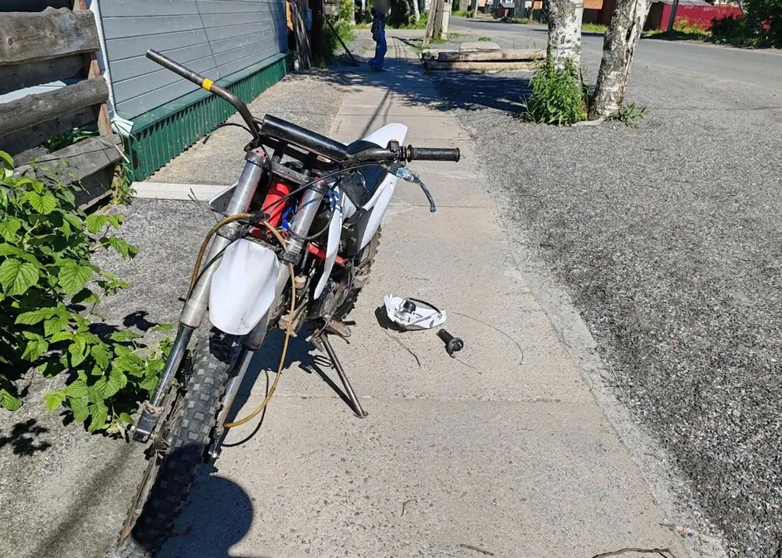 В Онежском округе произошло дорожно-транспортное происшествие, виновником которого стал 18-летний водитель мототехники