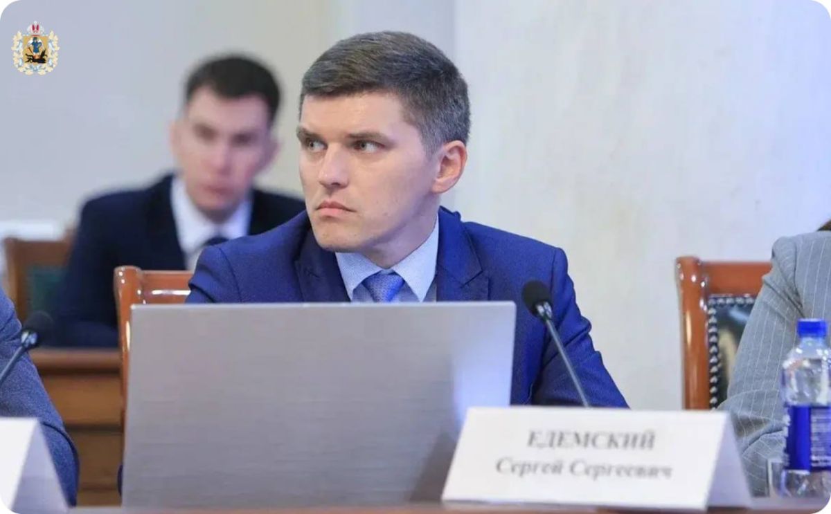 Губернатор Александр Цыбульский провел заседание координационного совета глав муниципалитетов Архангельской области Губернатор Александр Цыбульский провел заседание координационного совета глав муниципалитетов Архангельской области