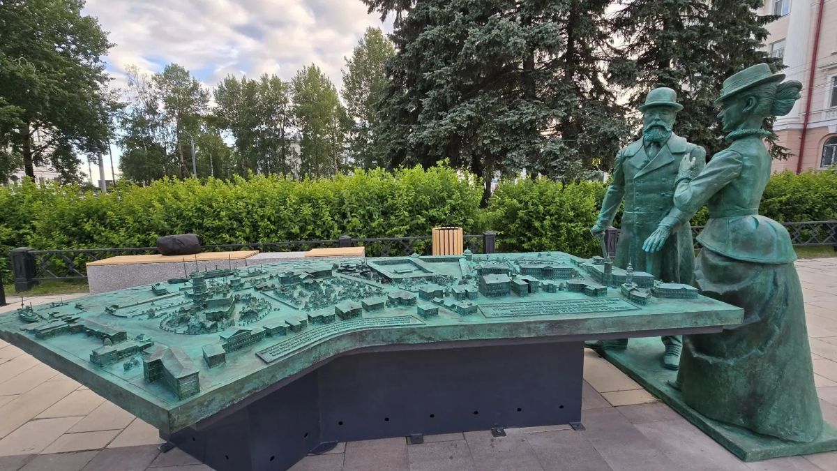 сквере у Нулевой версты открылся бронзовый макет исторического центра Архангельска сквере у Нулевой версты открылся бронзовый макет исторического центра Архангельска