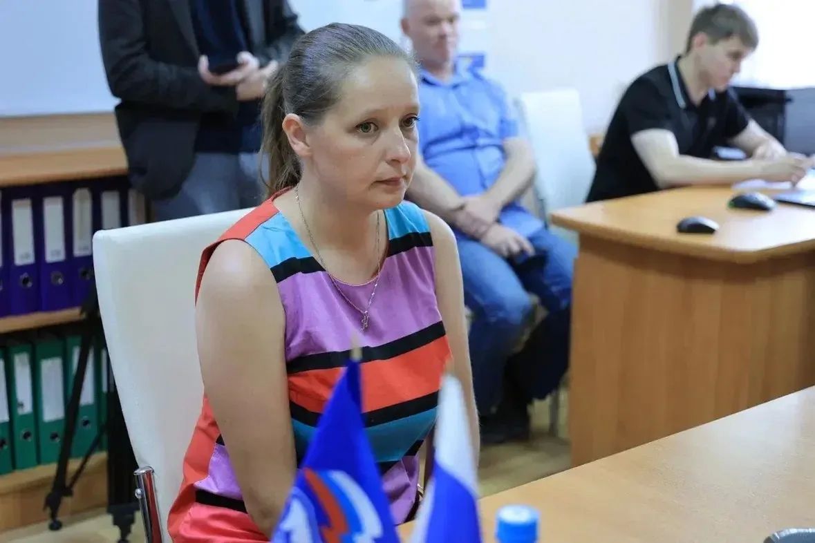 Александр Цыбульский: Так совпало, что старт новой заявочной кампании проекта «Комфортное Поморье» дал сегодня в общественной приемной «Единой России» в Вельске Александр Цыбульский: Так совпало, что старт новой заявочной кампании проекта «Комфортное Поморье» дал сегодня в общественной приемной «Единой России» в Вельске