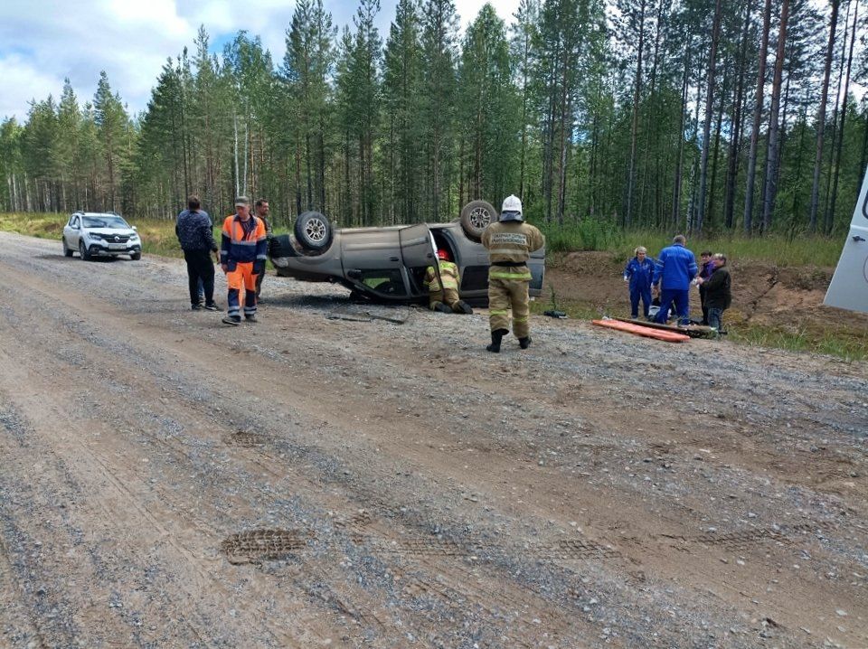Шесть человек пострадали в ДТП в Пинежском округе Шесть человек пострадали в ДТП в Пинежском округе