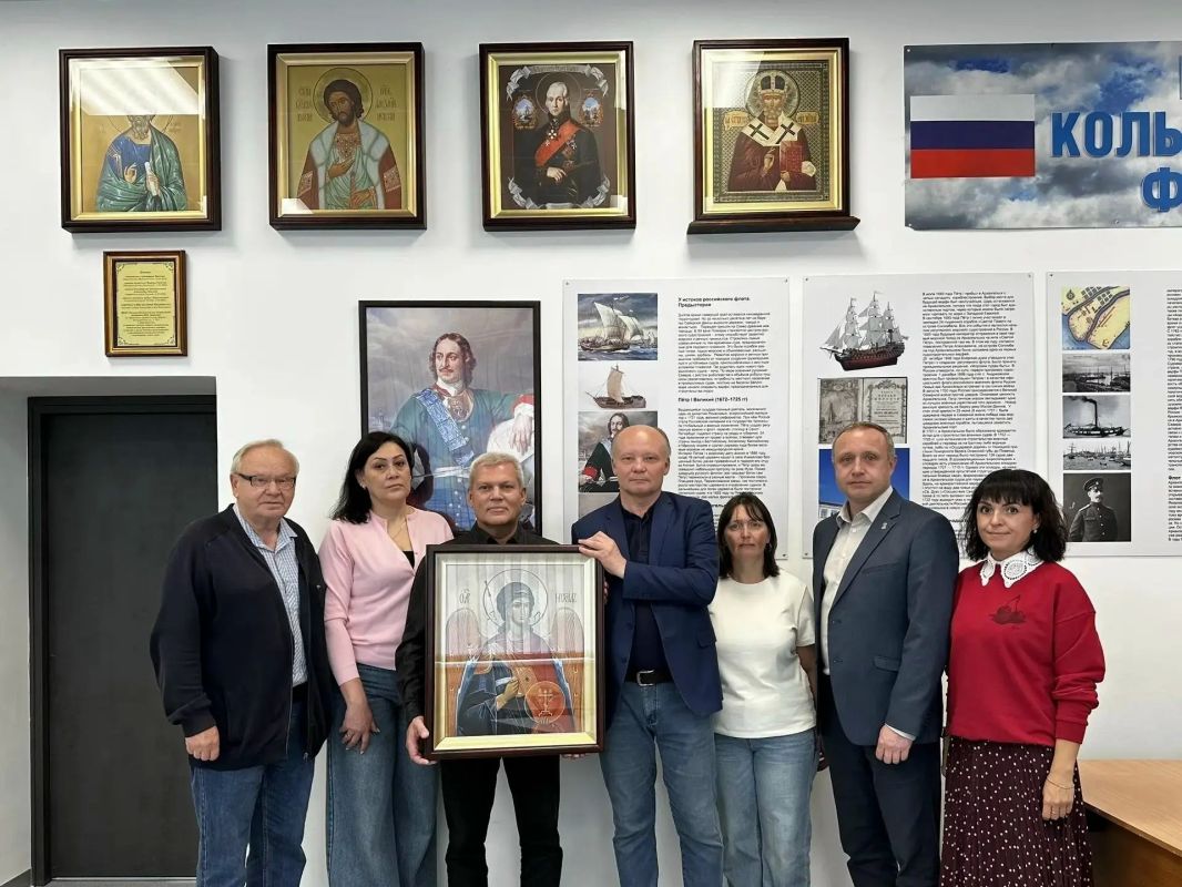 Эколого-биологическом лицее имени академика Лавёрова появился новый экспонат