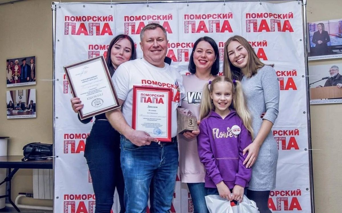 Игорь Арсентьев: День семьи, любви и верности уже стал в России и в нашем Северодвинске тёплой, любимой традицией: это еще один повод напомнить о важности семейных ценностей Игорь Арсентьев: День семьи, любви и верности уже стал в России и в нашем Северодвинске тёплой, любимой традицией: это еще один повод напомнить о важности семейных ценностей