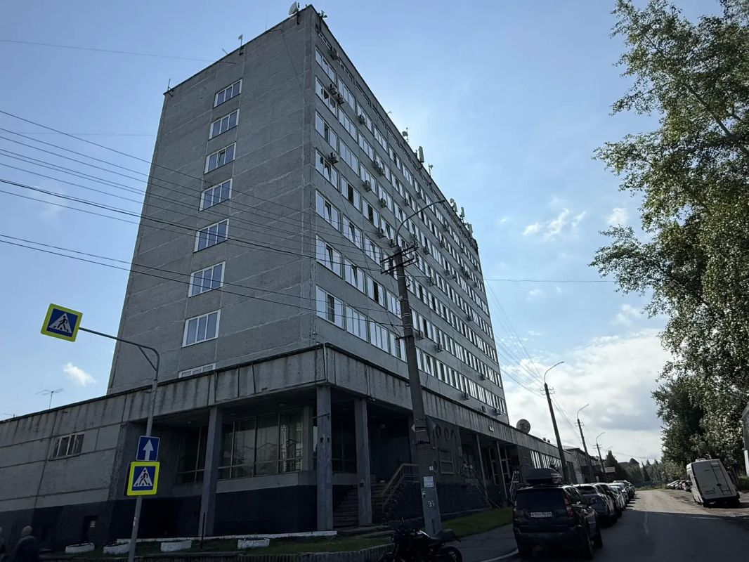 Готовим к благоустройству участок набережной Георгия Седова у здания Северного УГМС - от улицы Маяковского до Беломорской Флотилии Готовим к благоустройству участок набережной Георгия Седова у здания Северного УГМС - от улицы Маяковского до Беломорской Флотилии