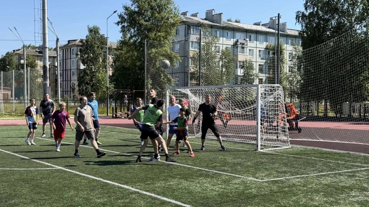 Игорь Арсентьев: Во время вчерашней поездки в Нёноксу Александр Шевченко рассказал о региональном проекте «СВОи в спорте» и пригласил присоединиться к одной из таких тренировок Игорь Арсентьев: Во время вчерашней поездки в Нёноксу Александр Шевченко рассказал о региональном проекте «СВОи в спорте» и пригласил присоединиться к одной из таких тренировок