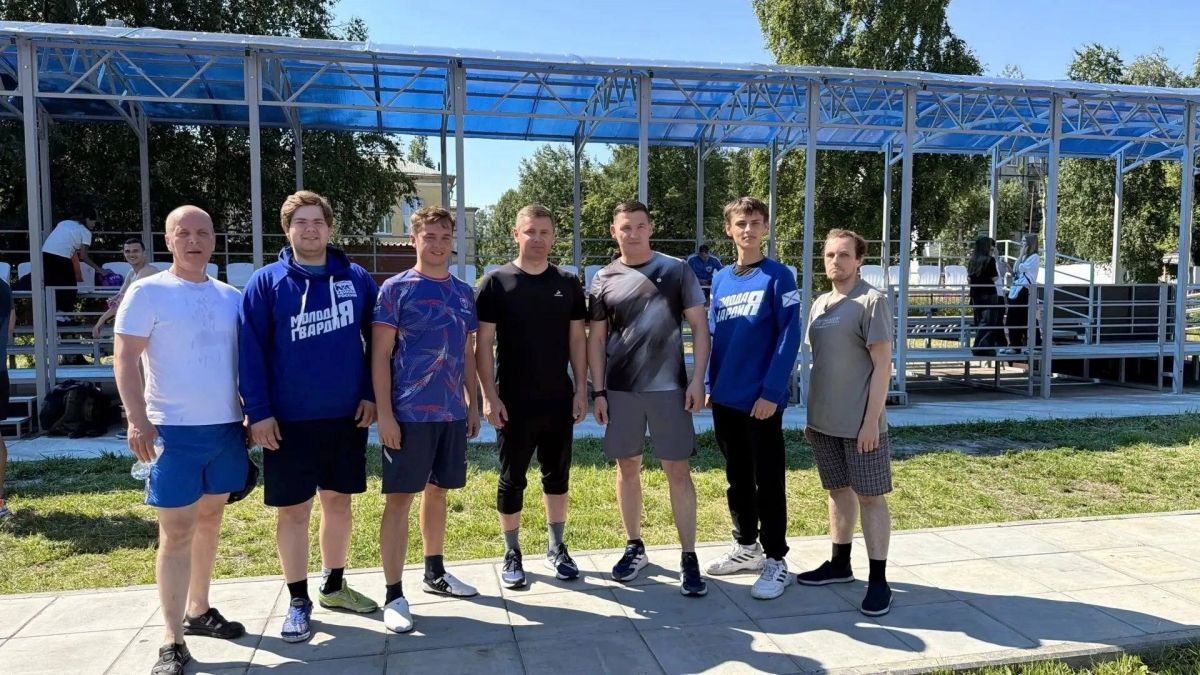 Игорь Арсентьев: Во время вчерашней поездки в Нёноксу Александр Шевченко рассказал о региональном проекте «СВОи в спорте» и пригласил присоединиться к одной из таких тренировок Игорь Арсентьев: Во время вчерашней поездки в Нёноксу Александр Шевченко рассказал о региональном проекте «СВОи в спорте» и пригласил присоединиться к одной из таких тренировок