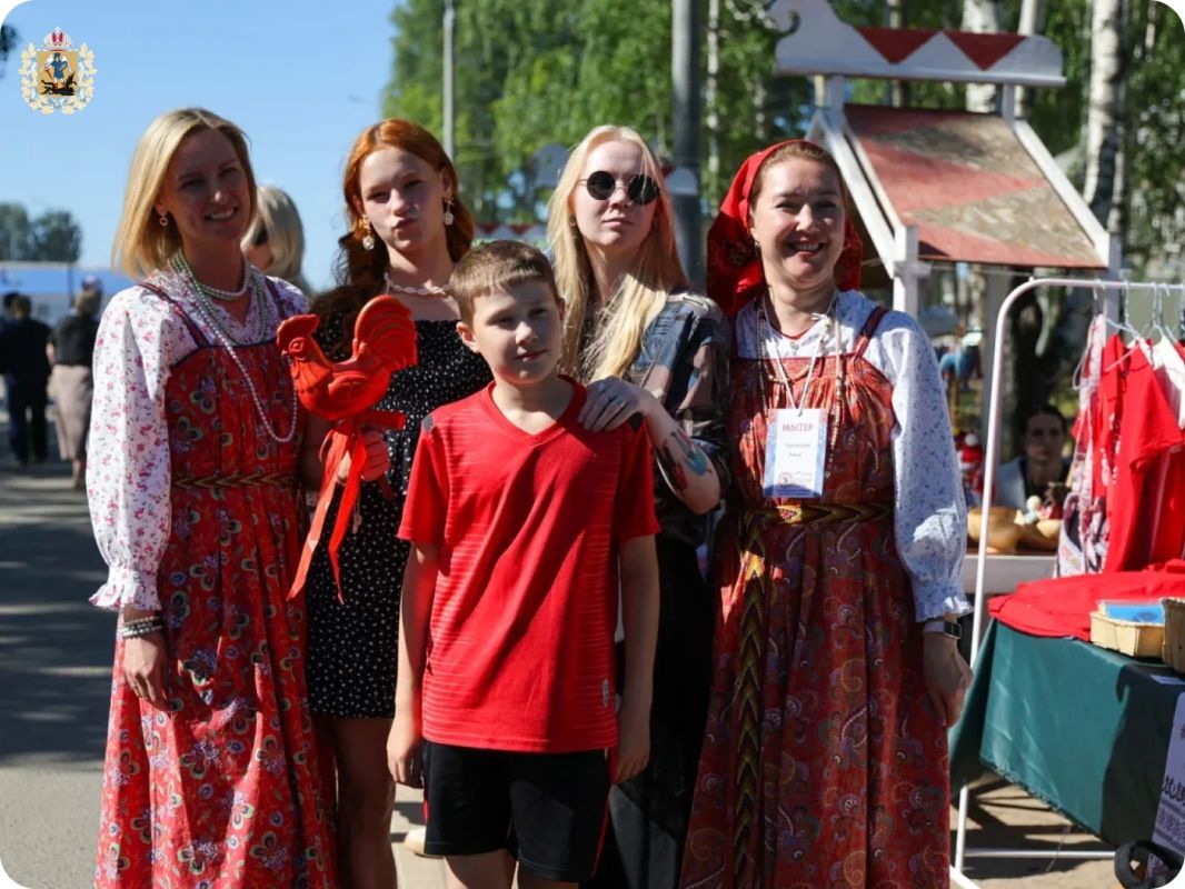 Петровская ярмарка стала главным событием Года культуры Русского Севера в Пинежском округе Петровская ярмарка стала главным событием Года культуры Русского Севера в Пинежском округе