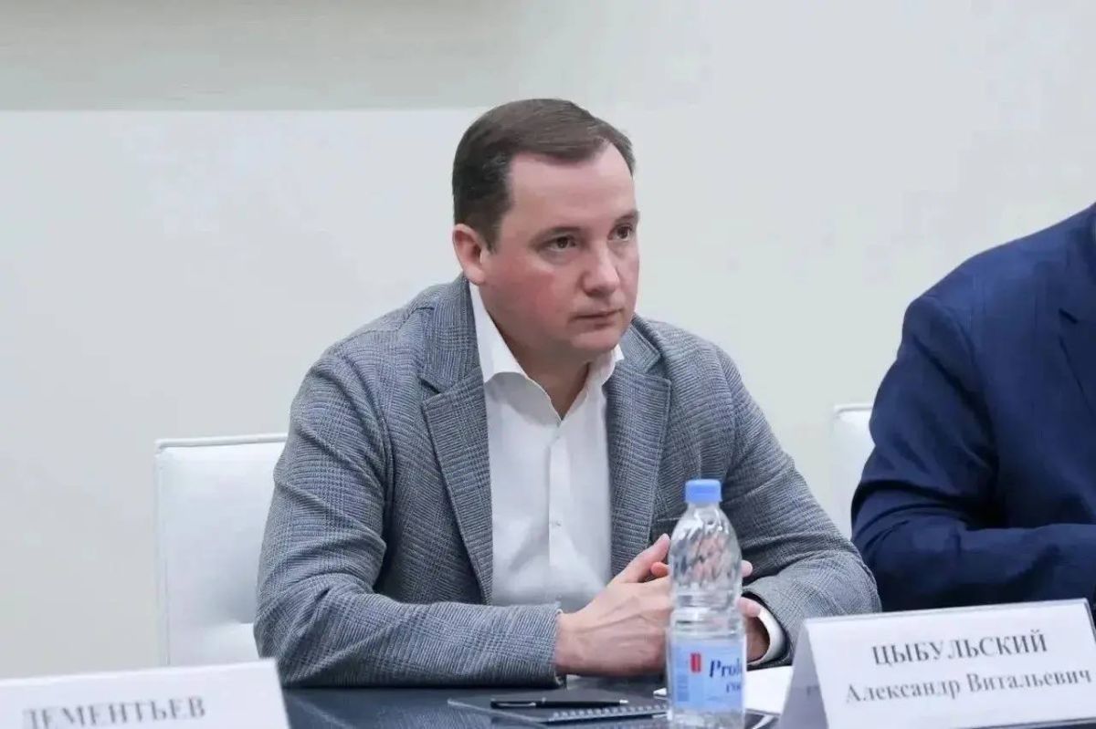 Игорь Арсентьев: Сегодня день рождения Губернатора Архангельской области Александра Витальевича Цыбульского Игорь Арсентьев: Сегодня день рождения Губернатора Архангельской области Александра Витальевича Цыбульского