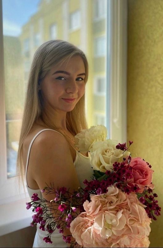 Полвека на сцене: ансамбль «Улыбка» Ломоносовского ДК отмечает юбилей Полвека на сцене: ансамбль «Улыбка» Ломоносовского ДК отмечает юбилей