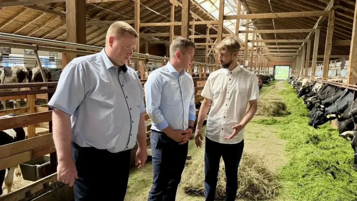 Председатель Ассоциации «Совет муниципальных образований Архангельской области» Игорь Арсентьев побывал в Няндомском округе Председатель Ассоциации «Совет муниципальных образований Архангельской области» Игорь Арсентьев побывал в Няндомском округе