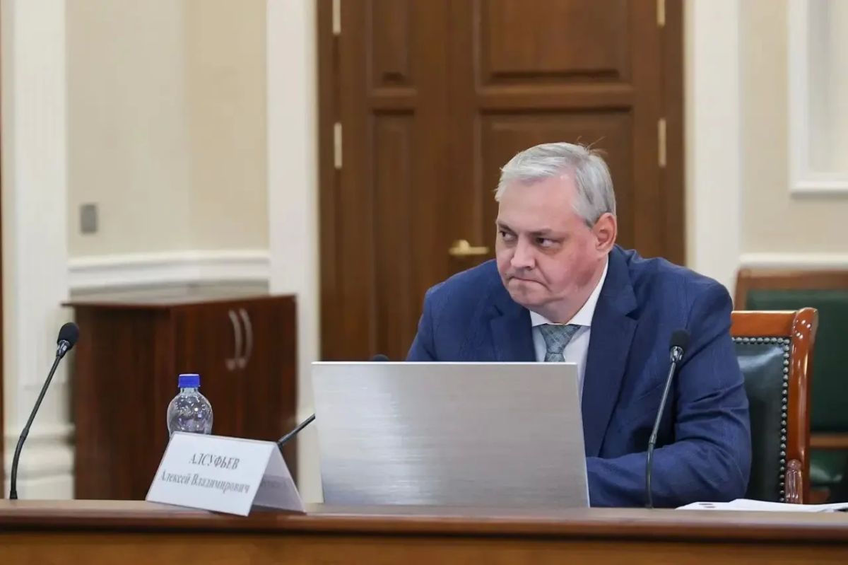 Александр Цыбульский: Сегодня работаем в Архангельской области с полномочным представителем Президента России в Северо-Западном федеральном округе Игорем Михайловичем Руденей Александр Цыбульский: Сегодня работаем в Архангельской области с полномочным представителем Президента России в Северо-Западном федеральном округе Игорем Михайловичем Руденей