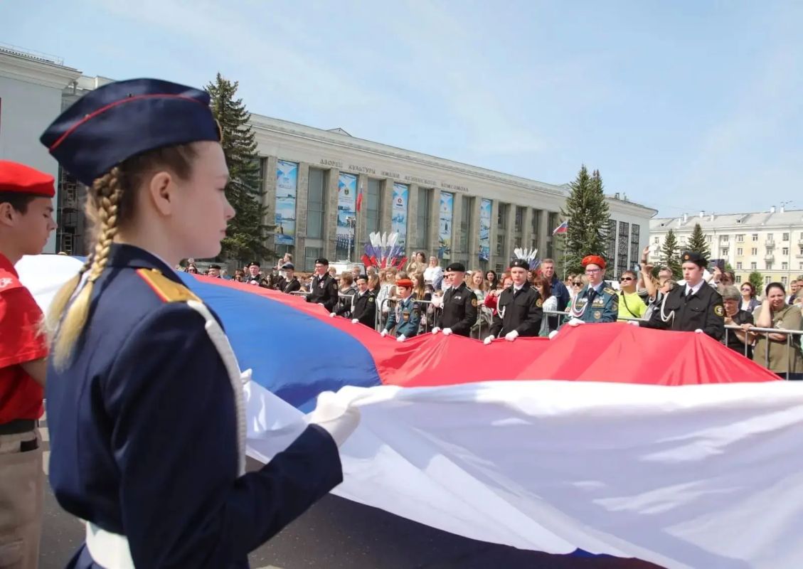 Сегодня свой 88-й день рождения отмечает наш добрый сосед и надежный партнер - город Северодвинск Сегодня свой 88-й день рождения отмечает наш добрый сосед и надежный партнер - город Северодвинск