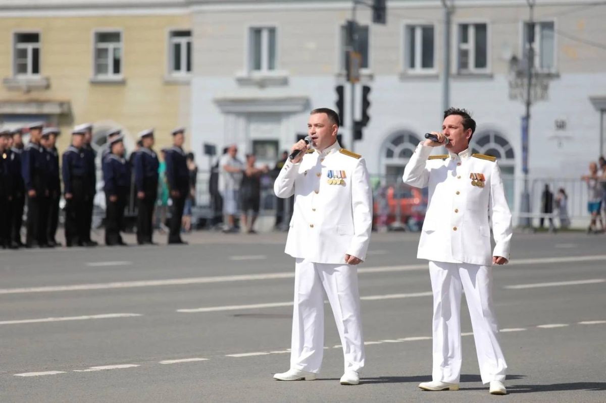 Игорь Арсентьев: День Военноморского флота вписан в историю Северодвинска, в судьбы его жителей, в труд и подвиг поколений корабелов и моряков Игорь Арсентьев: День Военноморского флота вписан в историю Северодвинска, в судьбы его жителей, в труд и подвиг поколений корабелов и моряков