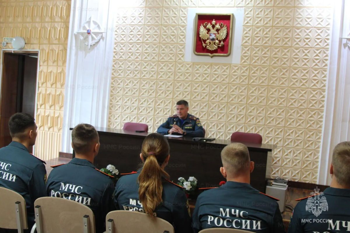 В Главном управлении МЧС России по Архангельской области стартовал учебно-методический сбор для выпускников ведомственных вузов В Главном управлении МЧС России по Архангельской области стартовал учебно-методический сбор для выпускников ведомственных вузов