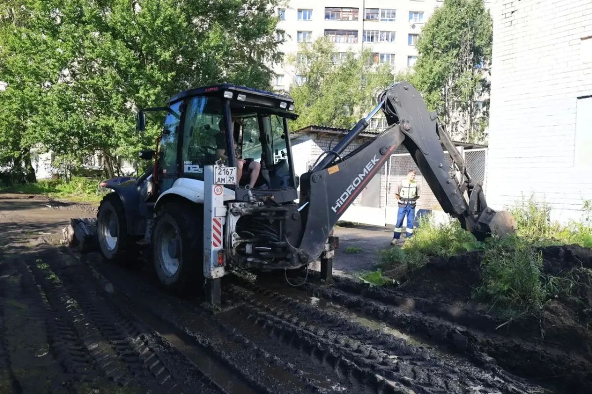 Начинаем ремонтные работы на одном из проблемных участков дорожной сети – улице Суфтина на отрезке между улицами Воскресенской и Попова Начинаем ремонтные работы на одном из проблемных участков дорожной сети – улице Суфтина на отрезке между улицами Воскресенской и Попова