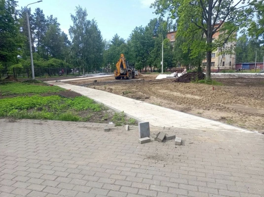 Александр Цыбульский: В Новодвинске в этом году по федеральному проекту «Формирование комфортной городской среды» национального проекта «Инфраструктура для жизни» преображают сразу несколько общественных пространств Александр Цыбульский: В Новодвинске в этом году по федеральному проекту «Формирование комфортной городской среды» национального проекта «Инфраструктура для жизни» преображают сразу несколько общественных пространств