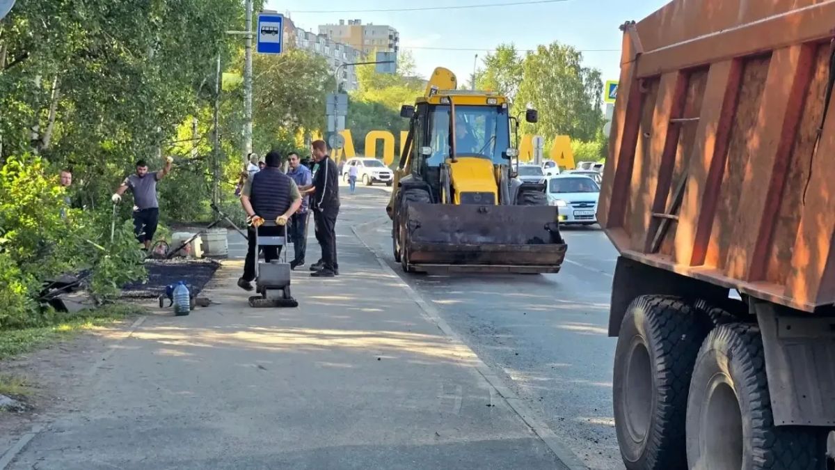 Продолжаем работу по оборудованию остановок общественного транспорта павильонами ожидания Продолжаем работу по оборудованию остановок общественного транспорта павильонами ожидания