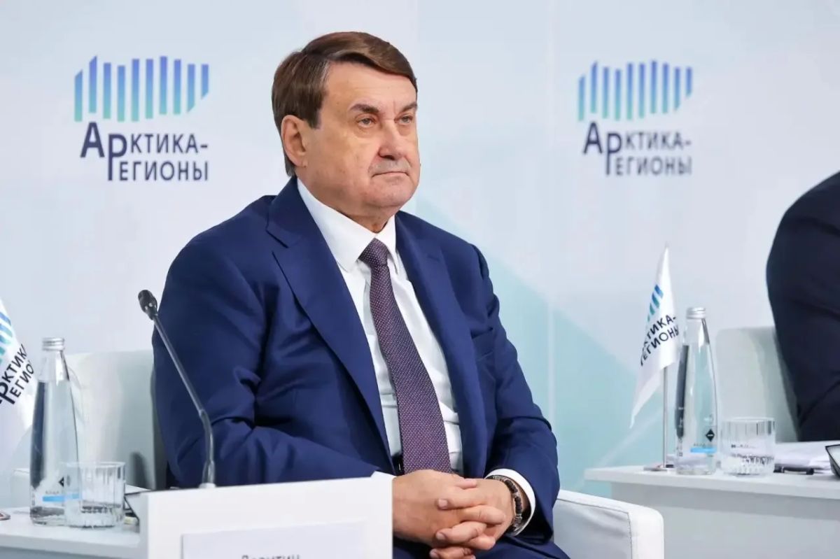 Александр Цыбульский: На площадке форума «Арктика – Регионы» провели совместное заседание двух комиссий Государственного Совета – по направлениям «Международная кооперация и экспорт» и «Промышленность» Александр Цыбульский: На площадке форума «Арктика – Регионы» провели совместное заседание двух комиссий Государственного Совета – по направлениям «Международная кооперация и экспорт» и «Промышленность»