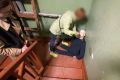 В Архангельске женщина ударила соседку ножом в шею из-за личной неприязни
