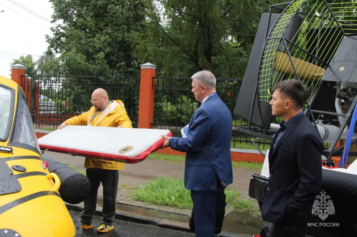 Сотрудники МЧС России приняли участие в IV Форуме «Арктика – Регионы» Сотрудники МЧС России приняли участие в IV Форуме «Арктика – Регионы»