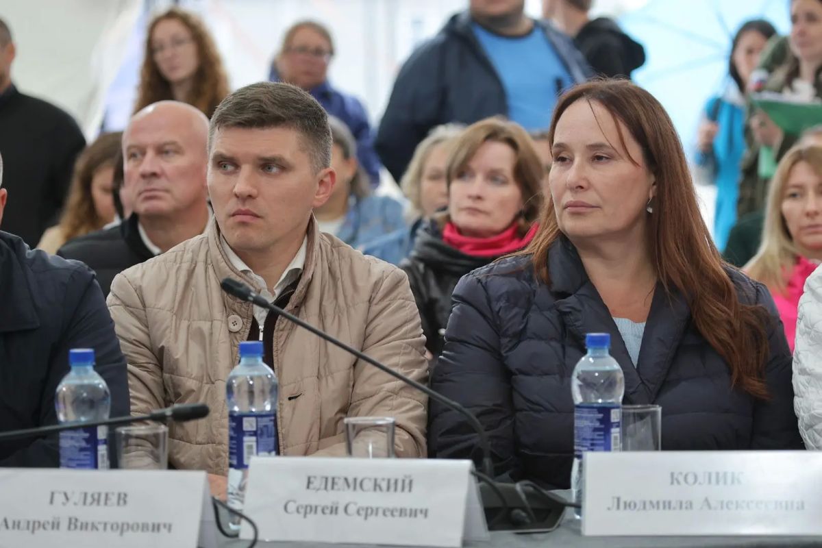 Александр Цыбульский: На совете глав в Каргополе говорили не столько о текущих вопросах, сколько о том, как должна меняться сама модель работы региона с муниципалитетами Александр Цыбульский: На совете глав в Каргополе говорили не столько о текущих вопросах, сколько о том, как должна меняться сама модель работы региона с муниципалитетами