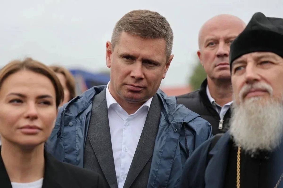 Игорь Арсентьев: Сегодня работал в Каргополе, здесь проходит областной молодежный форум «Команда 29: Год культуры Русского Севера», объединивший более 200 представителей молодежного актива из муниципальных образований региона Игорь Арсентьев: Сегодня работал в Каргополе, здесь проходит областной молодежный форум «Команда 29: Год культуры Русского Севера», объединивший более 200 представителей молодежного актива из муниципальных образований региона