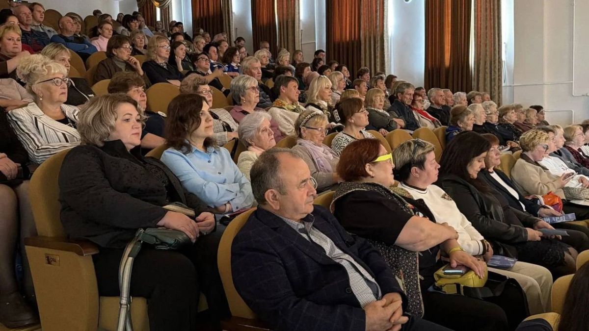 Игорь Арсентьев: Сегодня в Няндоме прошёл очередной форум «Сильные муниципалитеты - сильный регион» Игорь Арсентьев: Сегодня в Няндоме прошёл очередной форум «Сильные муниципалитеты - сильный регион»