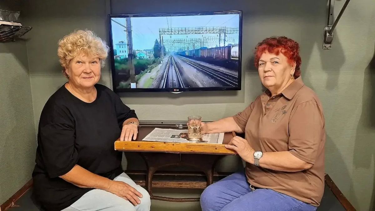 Александр Цыбульский: С начала года в социальных учреждениях Поморья состоялось более 800 экскурсий, творческих встреч, мастер-классов и оздоровительных занятий в рамках проекта «Поморское долголетие» Александр Цыбульский: С начала года в социальных учреждениях Поморья состоялось более 800 экскурсий, творческих встреч, мастер-классов и оздоровительных занятий в рамках проекта «Поморское долголетие»