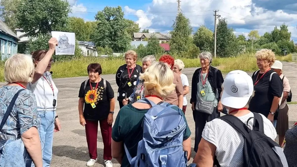 Александр Цыбульский: С начала года в социальных учреждениях Поморья состоялось более 800 экскурсий, творческих встреч, мастер-классов и оздоровительных занятий в рамках проекта «Поморское долголетие» Александр Цыбульский: С начала года в социальных учреждениях Поморья состоялось более 800 экскурсий, творческих встреч, мастер-классов и оздоровительных занятий в рамках проекта «Поморское долголетие»