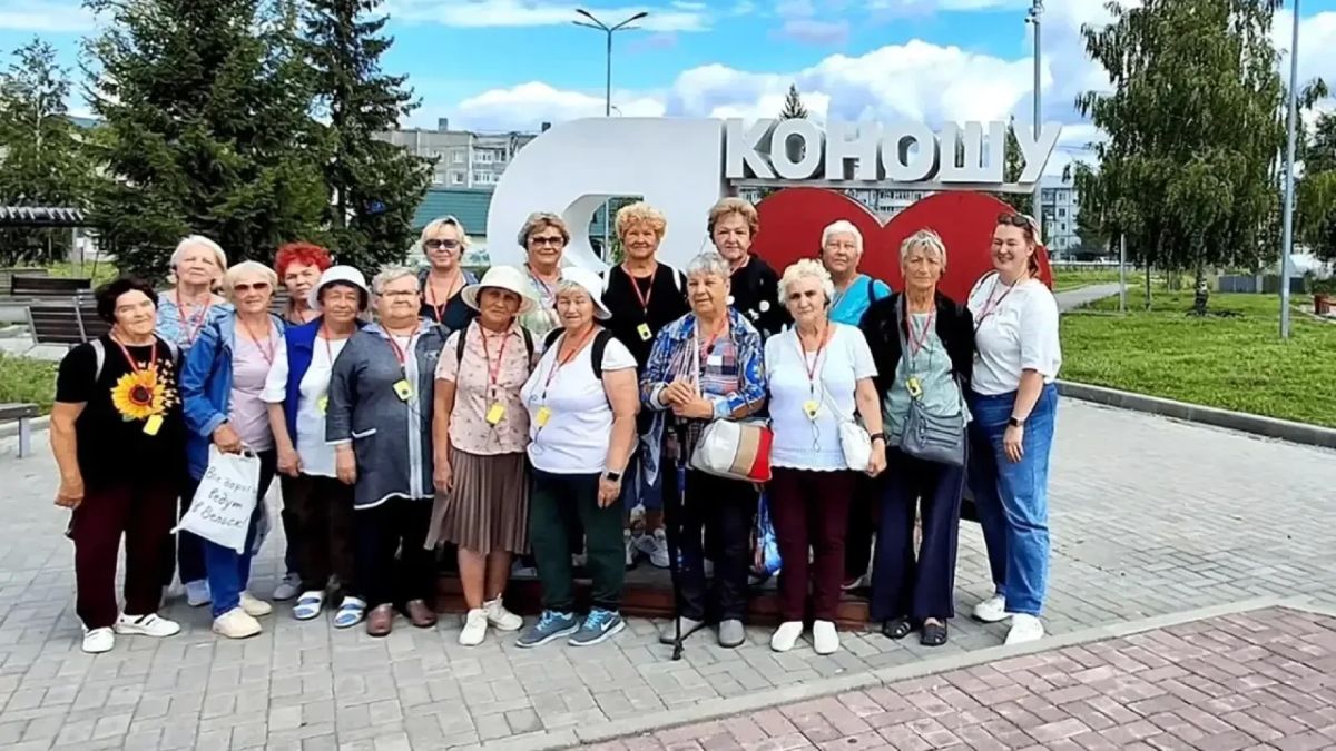 Александр Цыбульский: С начала года в социальных учреждениях Поморья состоялось более 800 экскурсий, творческих встреч, мастер-классов и оздоровительных занятий в рамках проекта «Поморское долголетие» Александр Цыбульский: С начала года в социальных учреждениях Поморья состоялось более 800 экскурсий, творческих встреч, мастер-классов и оздоровительных занятий в рамках проекта «Поморское долголетие»