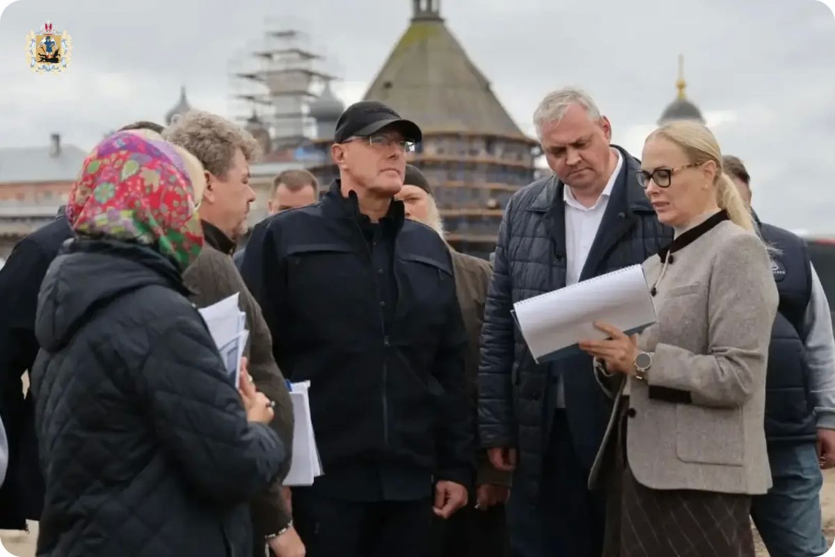 Сегодня глава региона Александр Цыбульский в рабочей поездке на Соловках