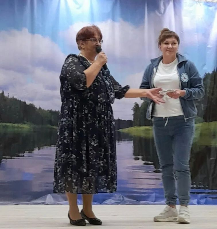 В Верколе (Пинежский округ) провели концерт в поддержку бойцов СВО В Верколе (Пинежский округ) провели концерт в поддержку бойцов СВО