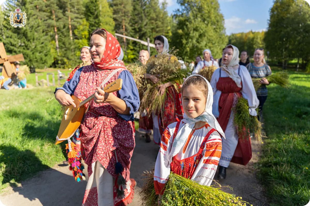 В музее-заповеднике «Малые Корелы» снова оживут северные традиции: 5-6 сентября здесь пройдет ежегодный этнокультурный фестиваль «Борода», посвященный завершению полевых работ и сбору урожая В музее-заповеднике «Малые Корелы» снова оживут северные традиции: 5-6 сентября здесь пройдет ежегодный этнокультурный фестиваль «Борода», посвященный завершению полевых работ и сбору урожая