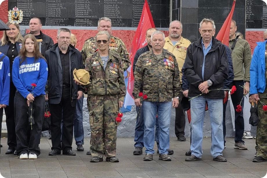 Новодвинск поддерживает своих героев Новодвинск поддерживает своих героев