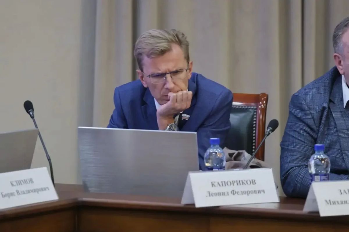 Александр Цыбульский: В канун нового парламентского сезона встретились с депутатами фракции «Единая Россия» в Архангельском областном Собрании Александр Цыбульский: В канун нового парламентского сезона встретились с депутатами фракции «Единая Россия» в Архангельском областном Собрании