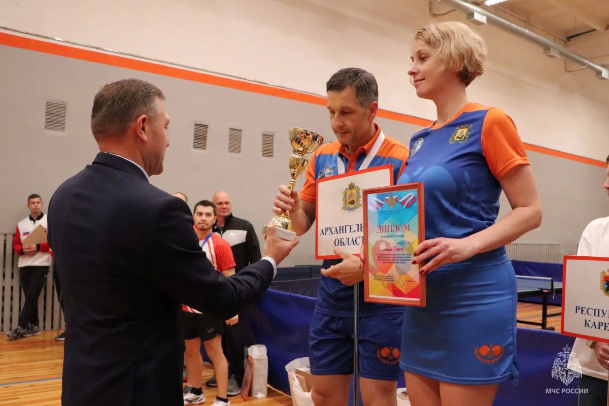 Команда Архангельской области заняла второе место в чемпионате по настольному теннису среди субъектов СЗФО Команда Архангельской области заняла второе место в чемпионате по настольному теннису среди субъектов СЗФО