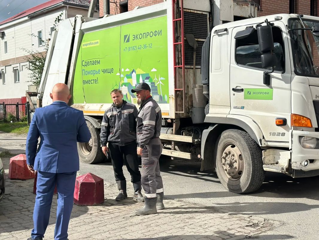 Архангельске прошел рейд по запаркованным контейнерным площадкам Архангельске прошел рейд по запаркованным контейнерным площадкам