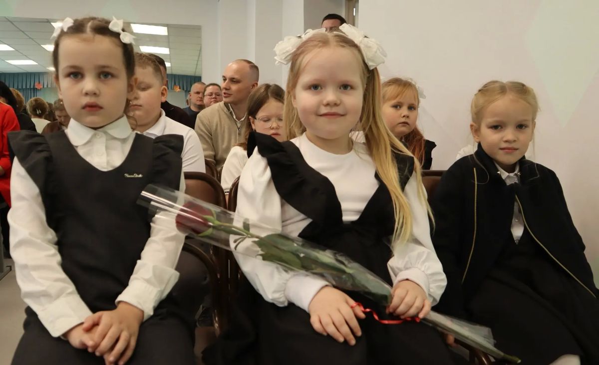 Коношский район: юные музыканты и художники начали новый учебный год! Коношский район: юные музыканты и художники начали новый учебный год!